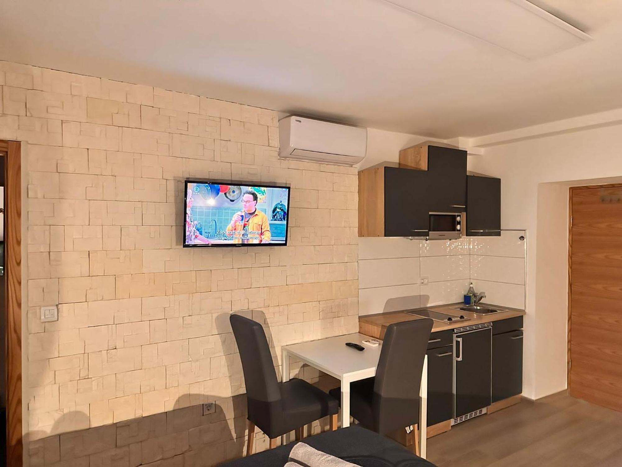 PUY Old City Inn *** מראה חיצוני תמונה