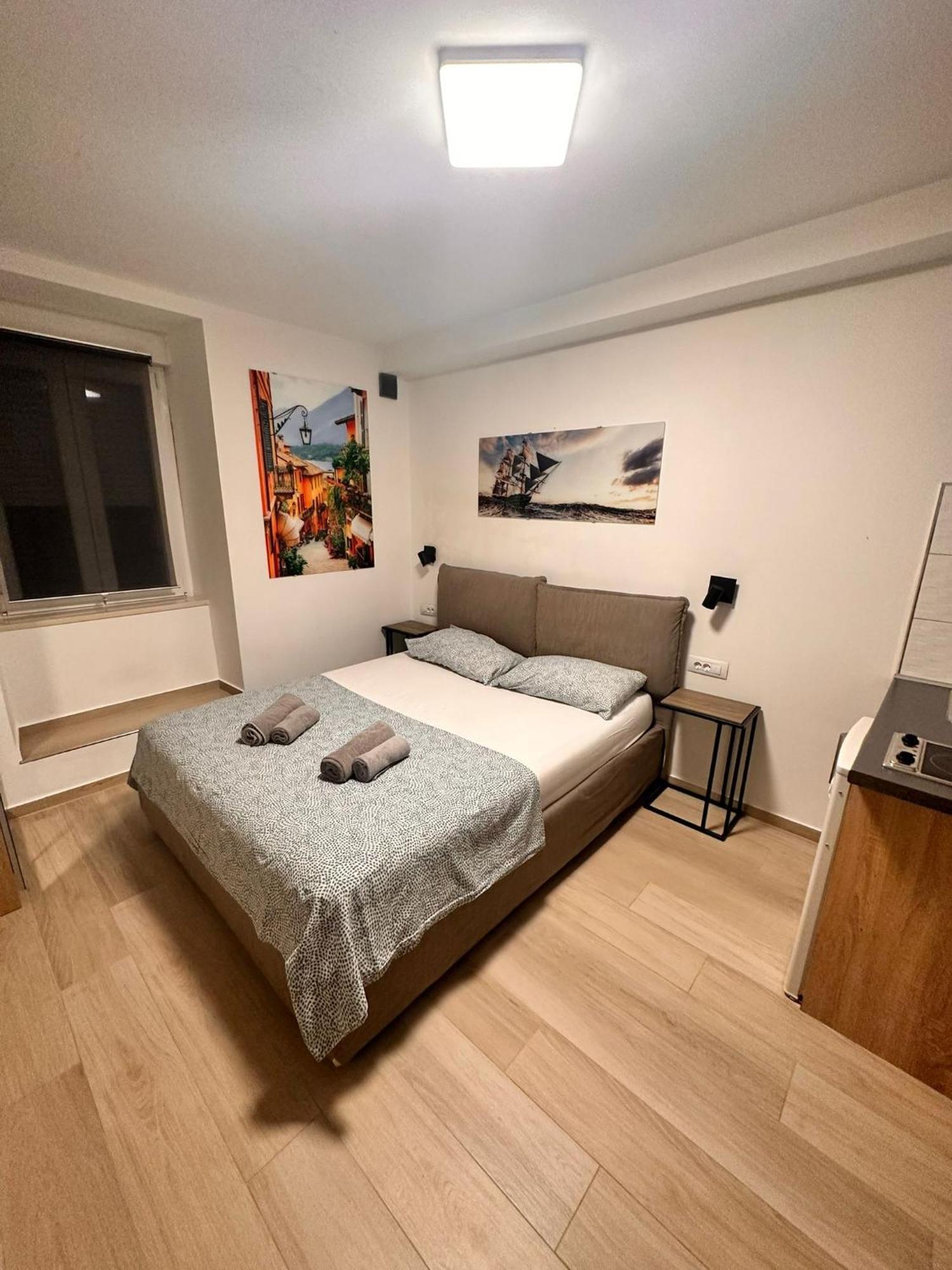 PUY Old City Inn *** מראה חיצוני תמונה