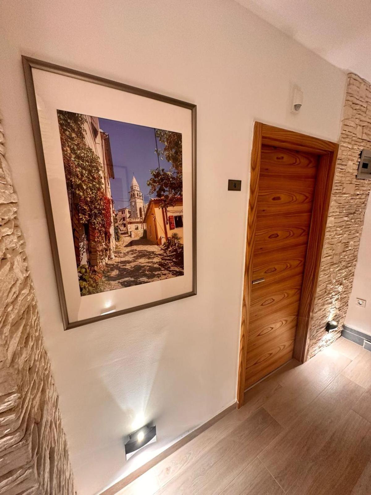 PUY Old City Inn *** מראה חיצוני תמונה